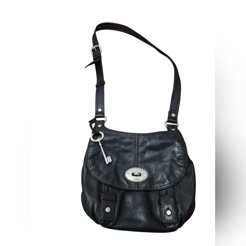 Fossil Black Leather Shoulder Bag with Key Charm 11.5 By 10.5   Crossbody